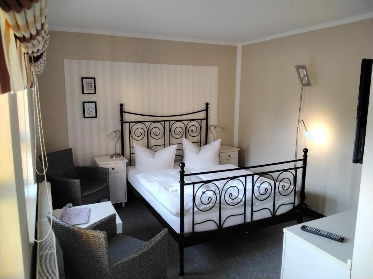 Hotel Am Weinbergschloss Waren  Luaran gambar